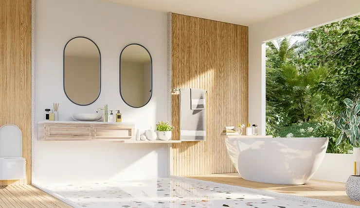 Outdoor-Badezimmer mit Regendusche und natürlicher Umgebung